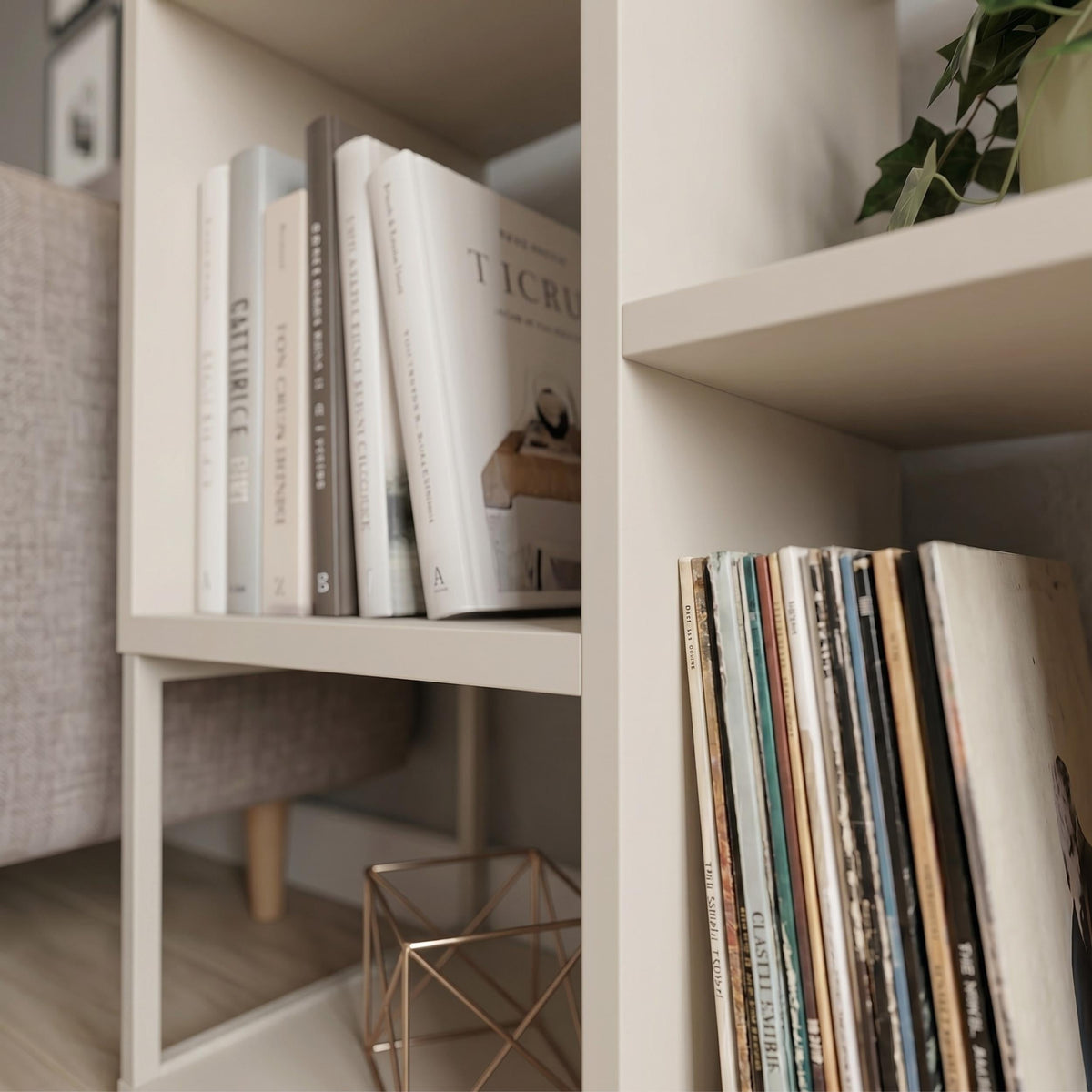 Decortieliving - Bolton Mini Bookcase with Open Shelves