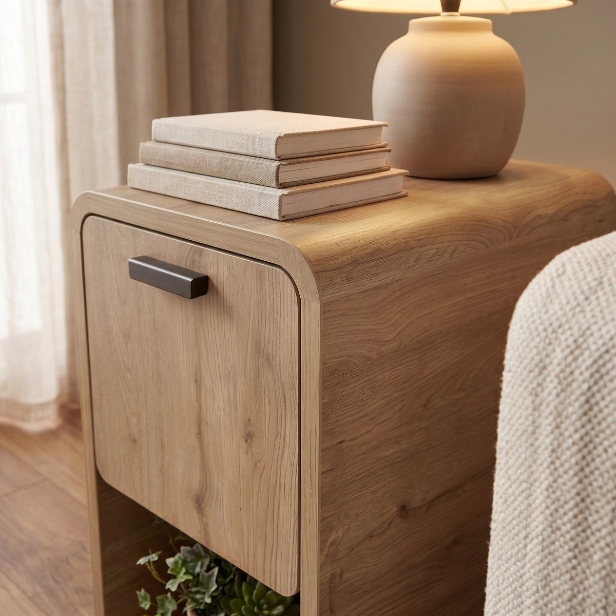 Decortieliving - Rovel Bedside Table Natural Oak with Storage